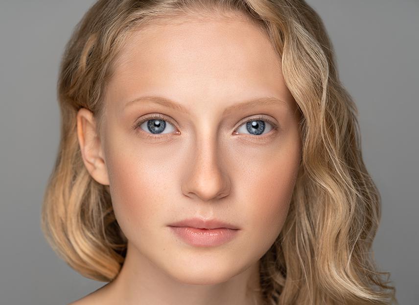 Cara melebatkan bulu kening anda?